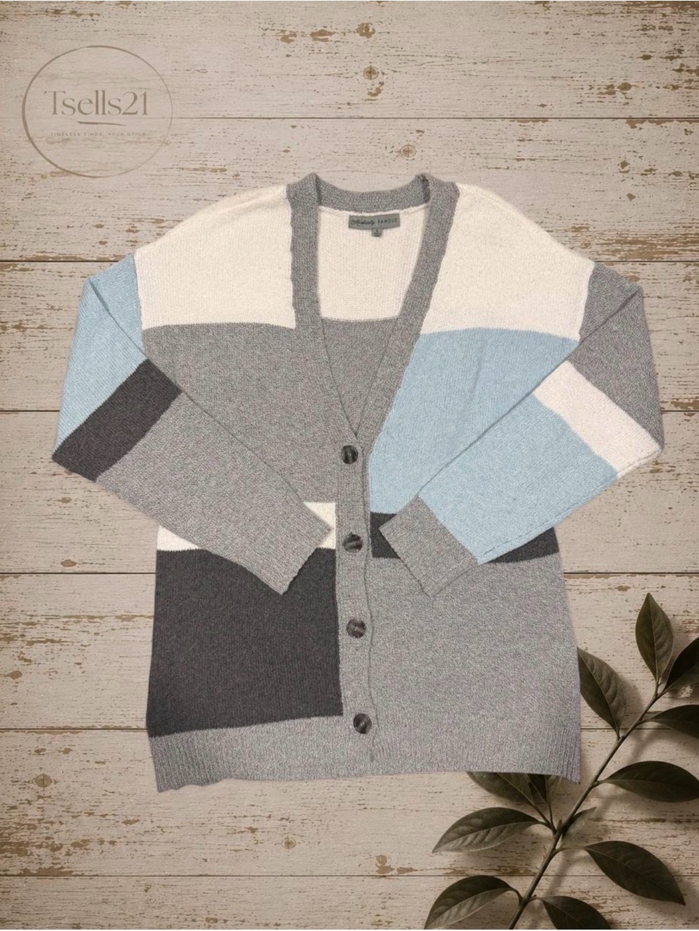 Absolutely Famous Colorblock V-Neck Knit Cardigan Sweater - Size L